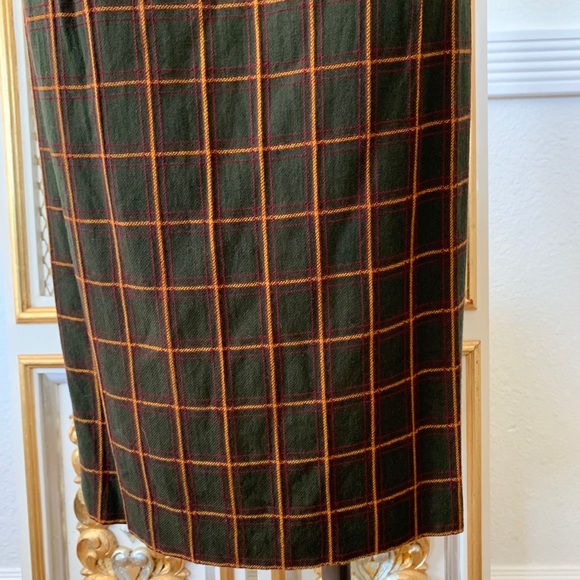 Vintage Evan-Picone Wool Plaid Skirt 10 - Picture 3 of 8